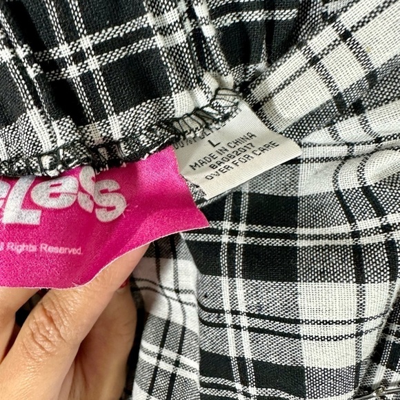 Clueless paramount 2017 Merch Dionne black and white skirt size L - Picture 3 of 9